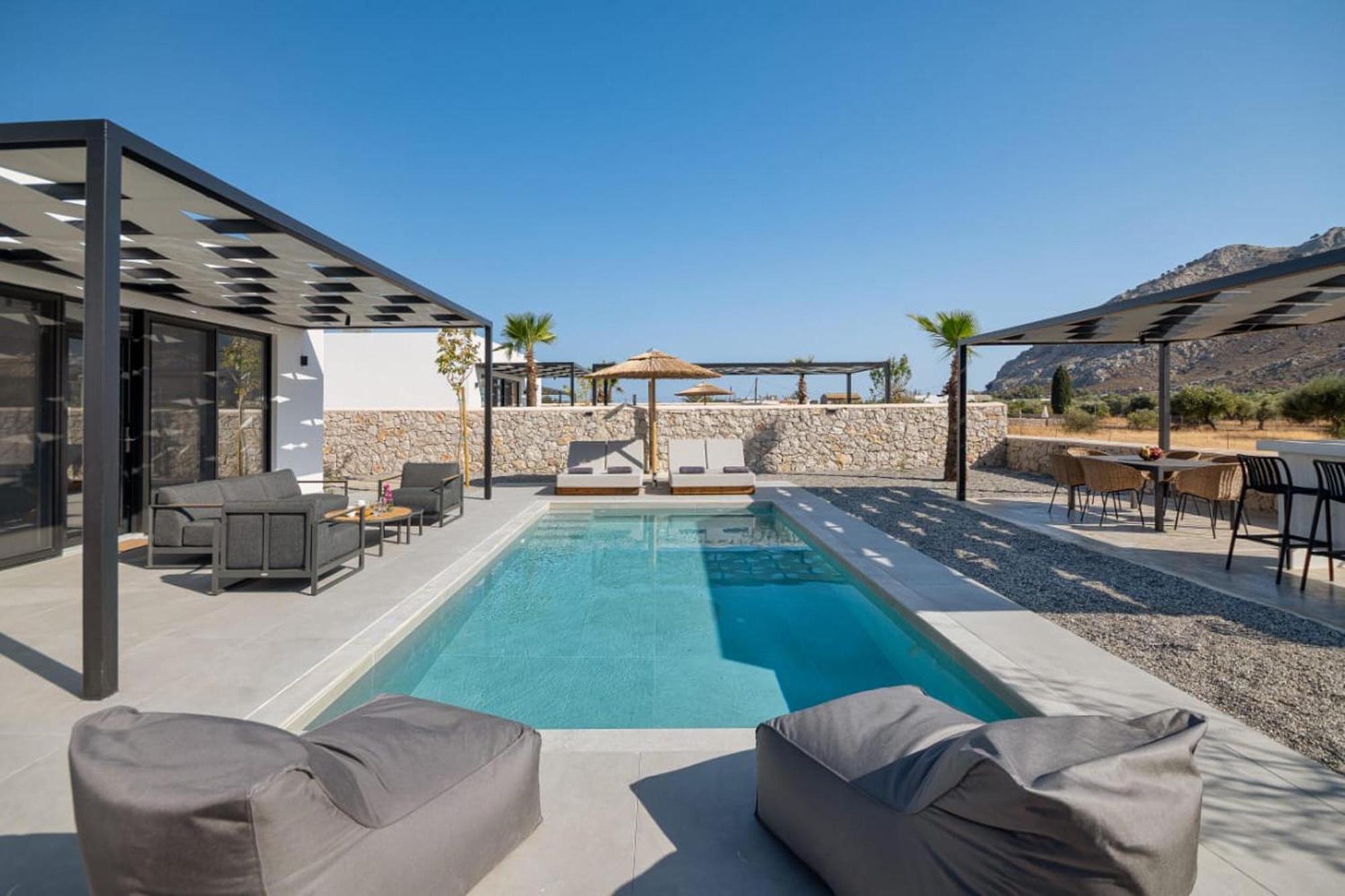 Zen Club Luxury Villa *