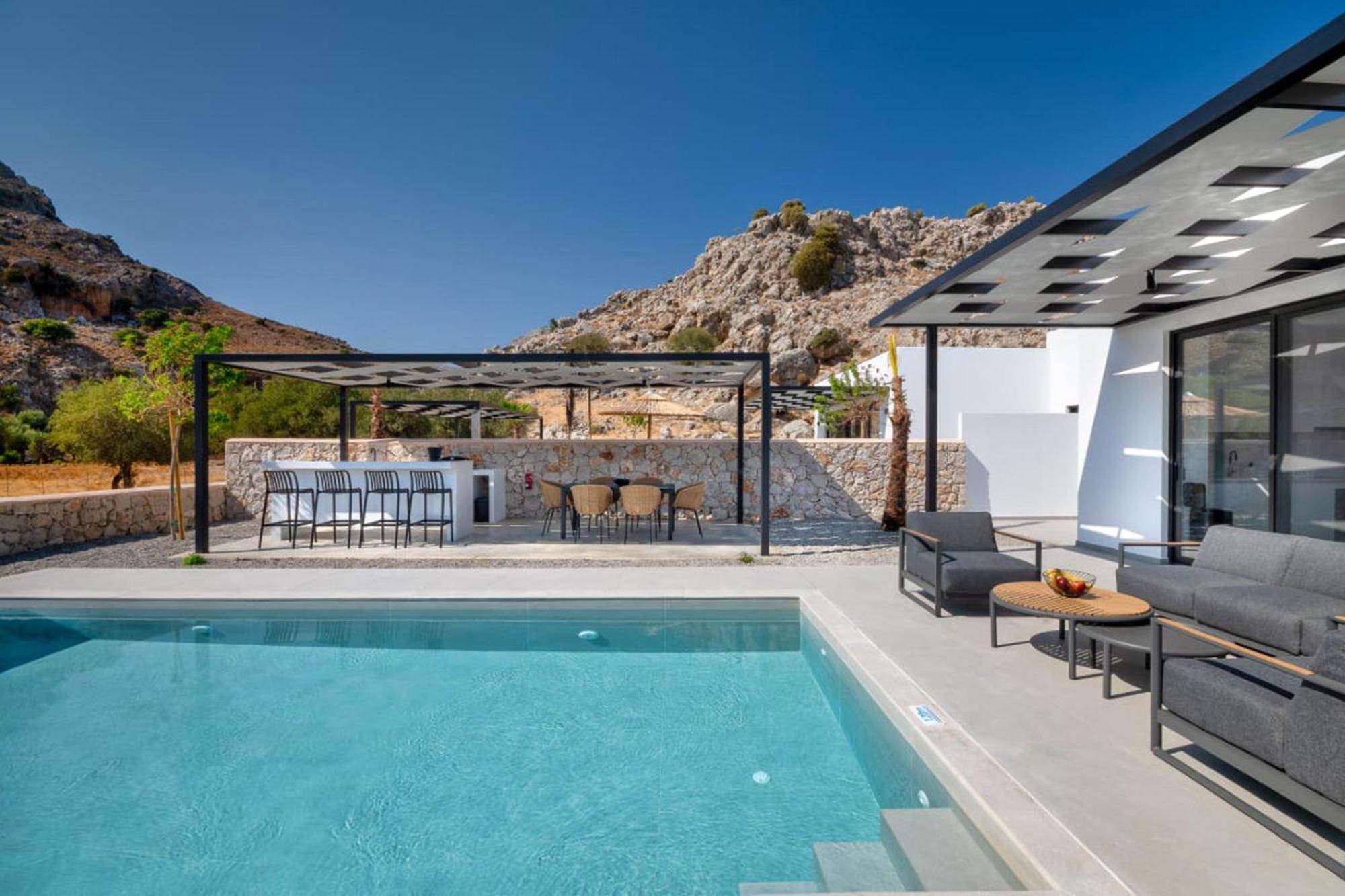 Zen Club Luxury Villa *